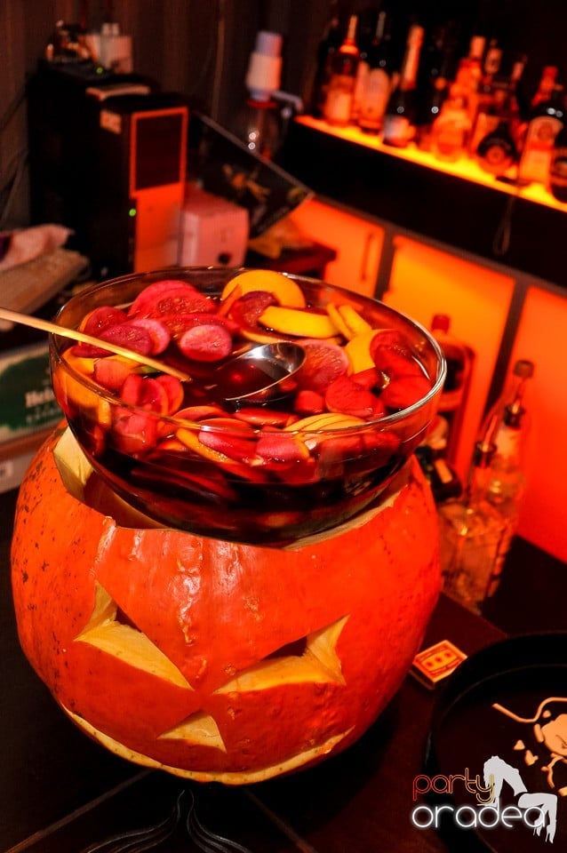 Halloween Party în Delice Cafe, Delice Cafe 2