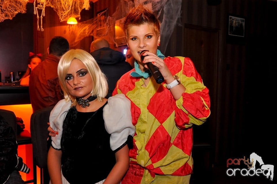 Halloween Party în Delice Cafe, Delice Cafe 2