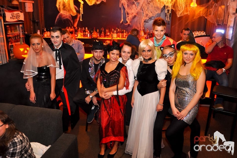 Halloween Party în Delice Cafe, Delice Cafe 2