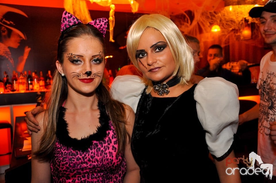 Halloween Party în Delice Cafe, Delice Cafe 2