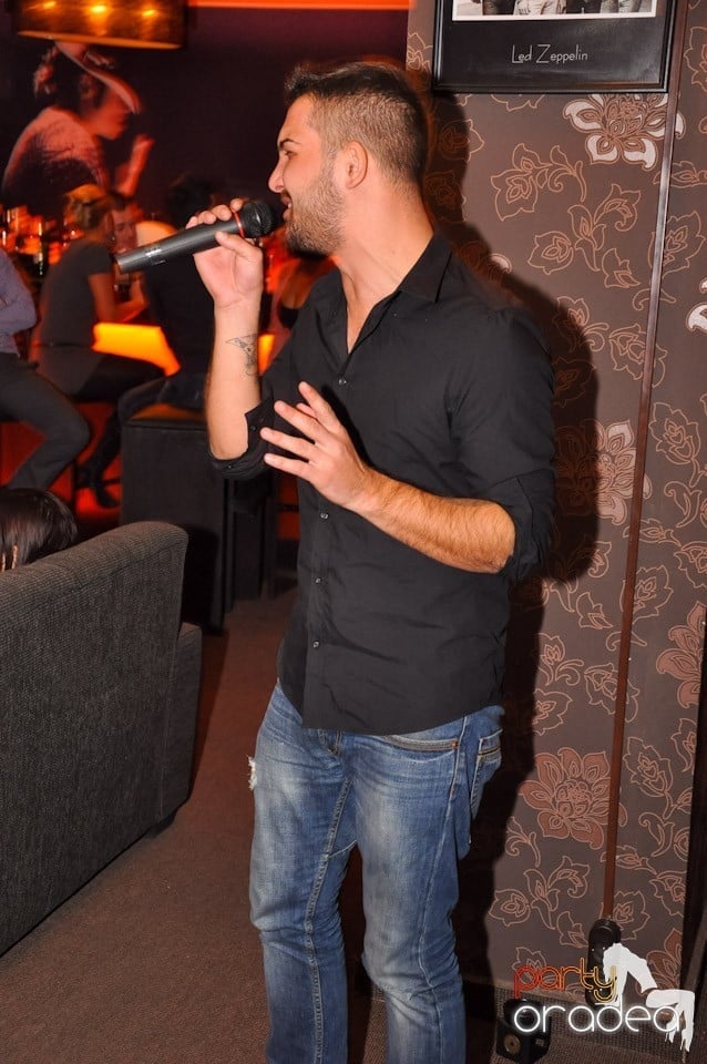 Karaoke în Delice Cafe 2, Delice Cafe 2