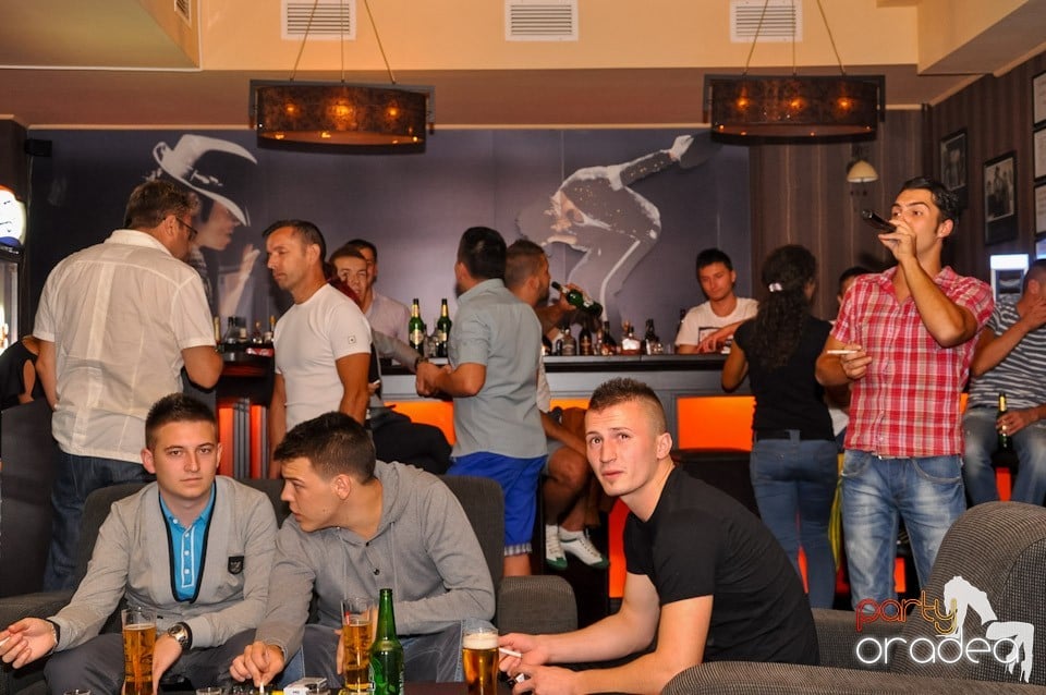 Karaoke în Delice Cafe, Delice Cafe 2