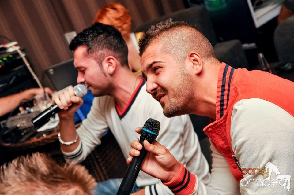 Karaoke în Delice Cafe, Delice Cafe 2