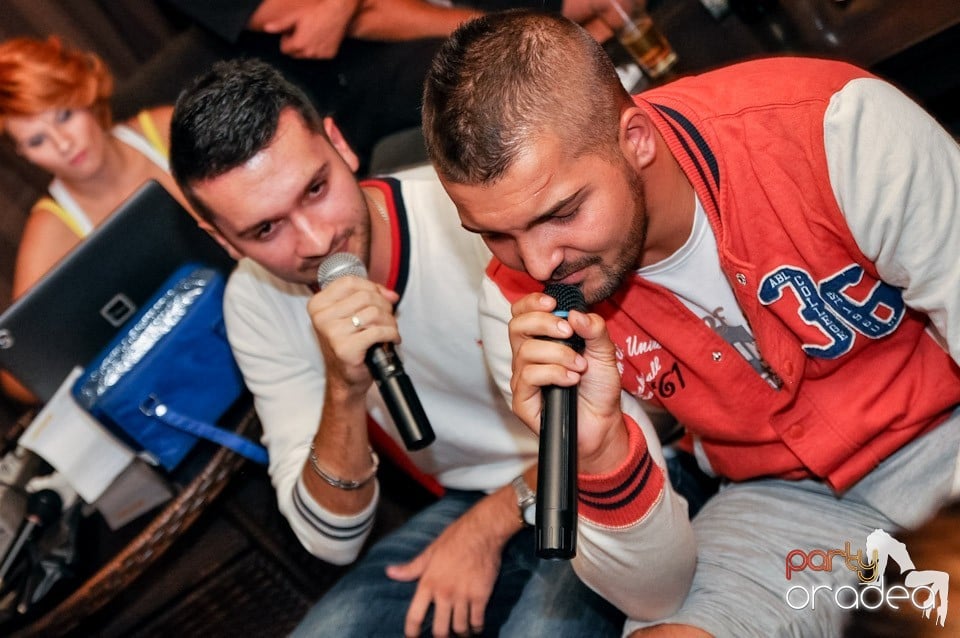 Karaoke în Delice Cafe, Delice Cafe 2