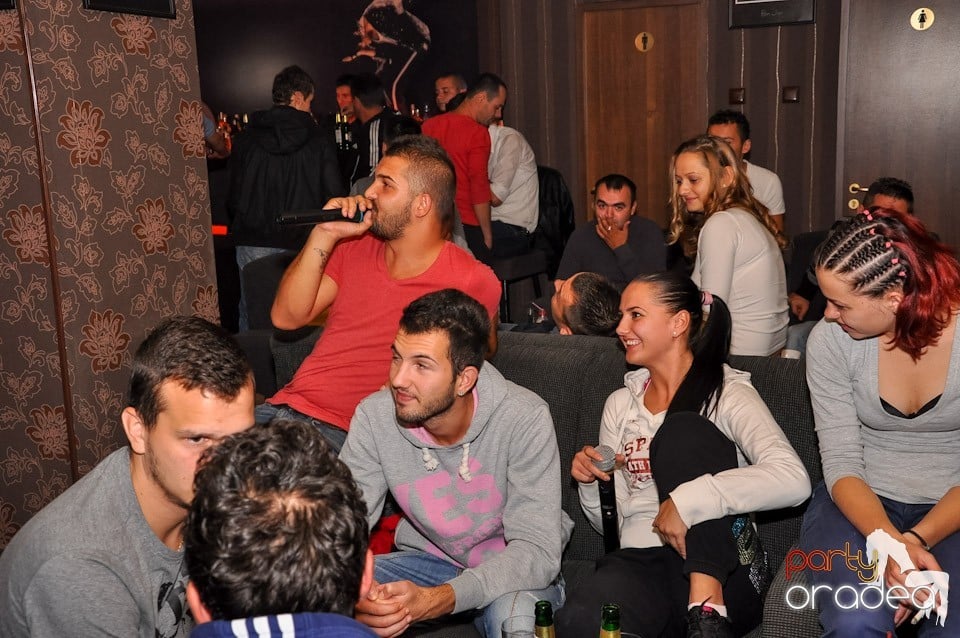 Karaoke în Delice Cafe, Delice Cafe 2