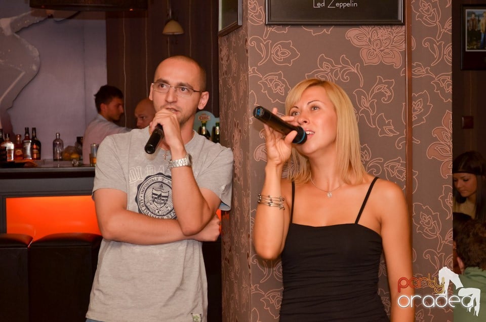 Karaoke în Delice Cafe, Delice Cafe 2