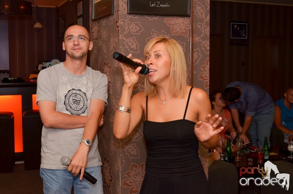 Karaoke în Delice Cafe, Delice Cafe 2