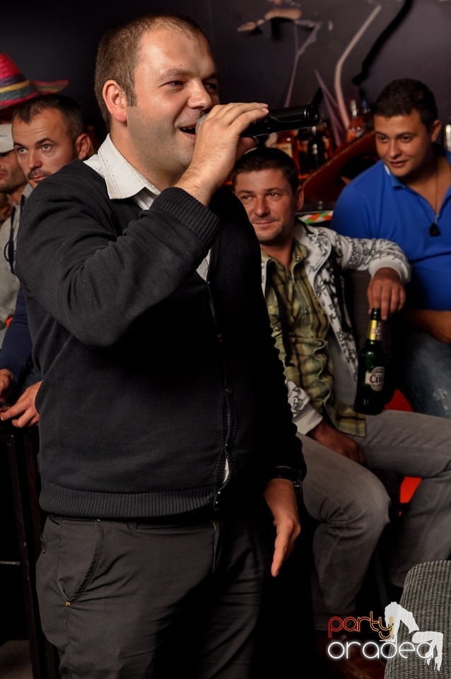 Karaoke Night în Delice Cafe 2, Delice Cafe 2