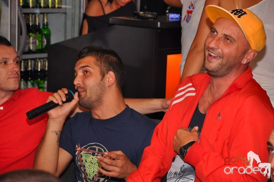 Karaoke Night în Delice Cafe 2, Delice Cafe 2