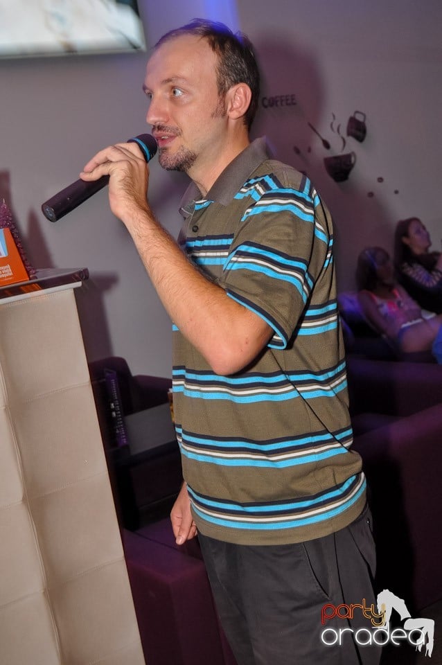 Karaoke Party în Blondy's Art Café, 