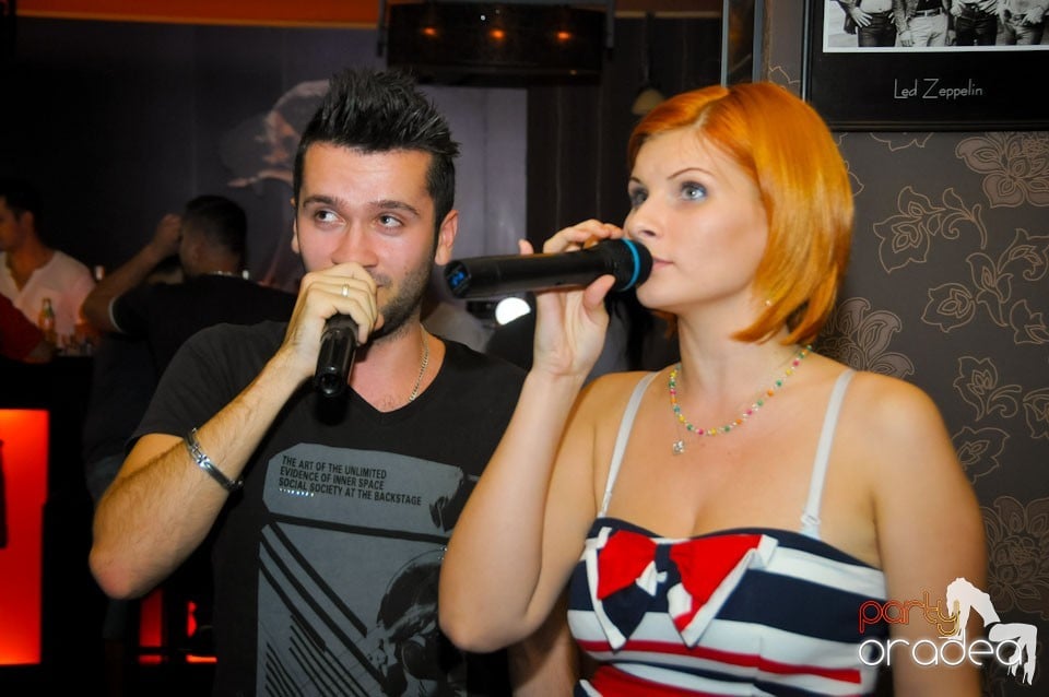 Karaoke Party în Delice Café 2, Delice Cafe 2