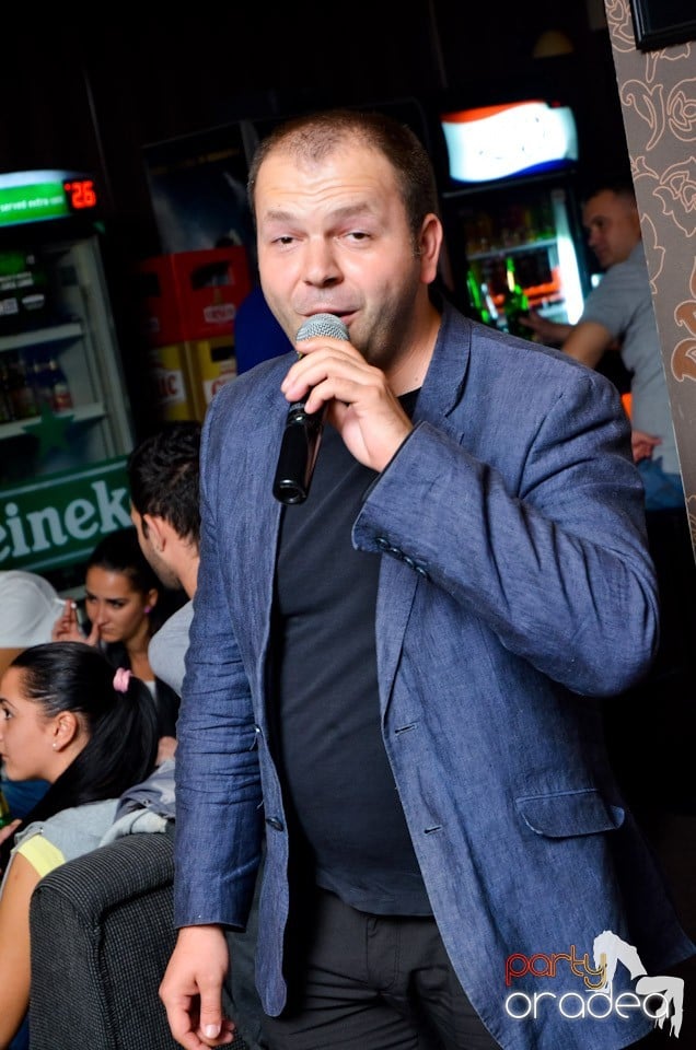 Karaoke Party în Delice Cafe, Delice Cafe 2