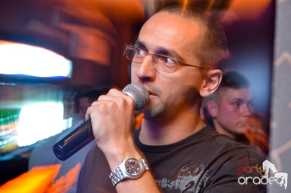 Karaoke Party în Delice Cafe, Delice Cafe 2