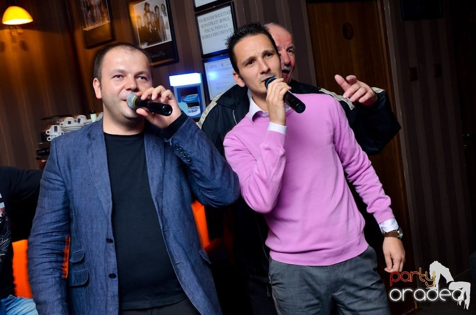 Karaoke Party în Delice Cafe, Delice Cafe 2