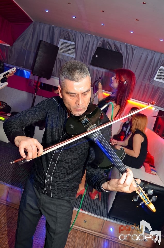 Liviu Guţă în Diamonds Club, 