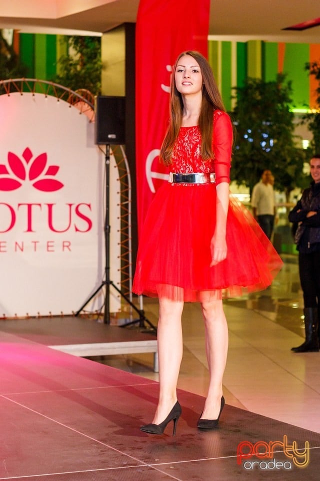 Lotus Fashion Weekend, Lotus Center