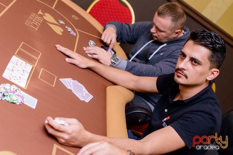 Mega Turneul de Poker, Select Poker Club