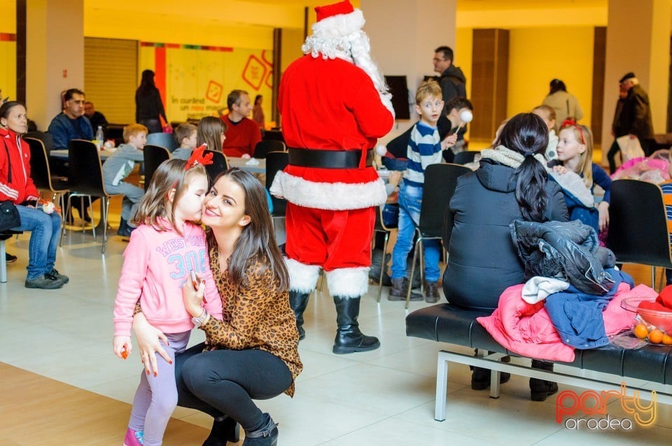 Moş Crăciun e la Oradea Shopping City, 