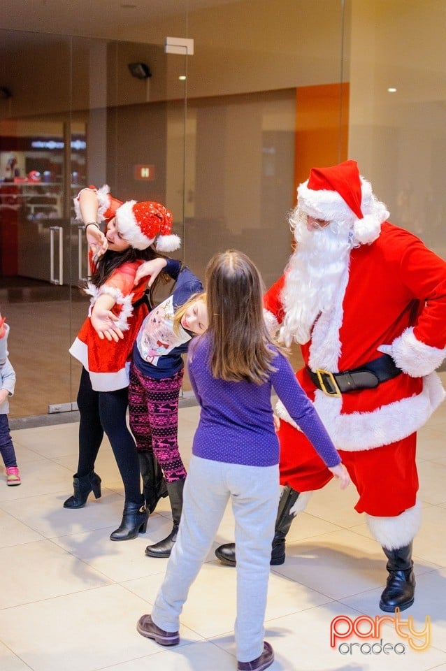 Moş Crăciun e la Oradea Shopping City, 