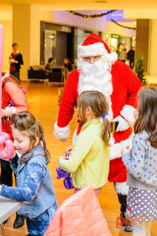 Moş Crăciun e la Oradea Shopping City, 