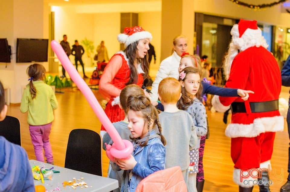 Moş Crăciun e la Oradea Shopping City, 