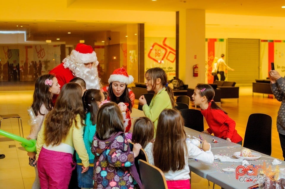 Moş Crăciun e la Oradea Shopping City, 