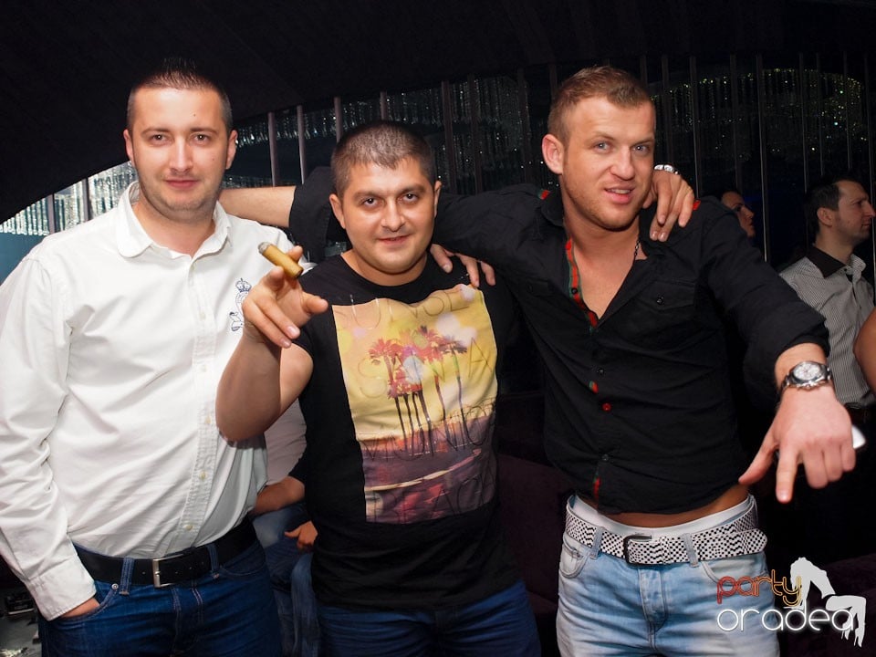 Moscow Night în The One, 