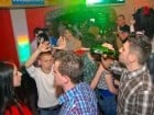 Muzică bună şi fete frumoase în Downtown