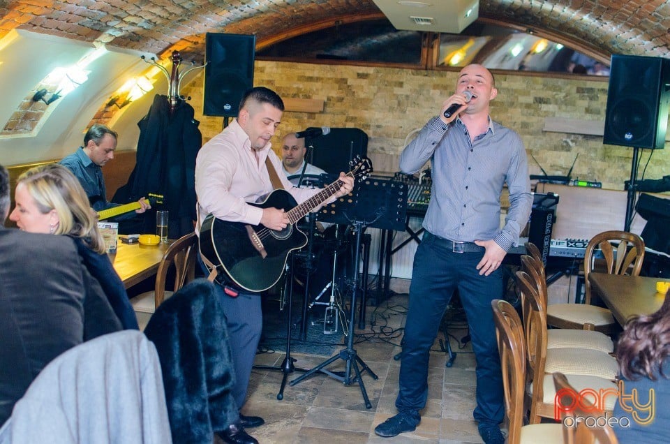 Muzică live alături de Trupa West, Restaurant Emporium