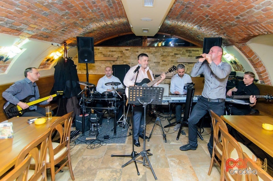 Muzică live alături de Trupa West, Restaurant Emporium