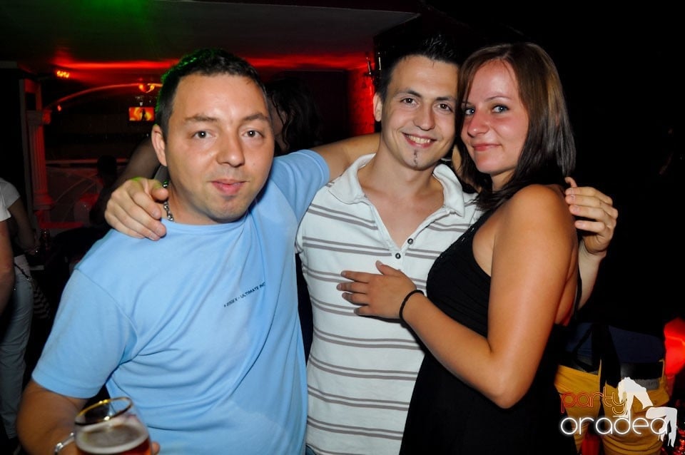 New Face Party în Club Atti's, 