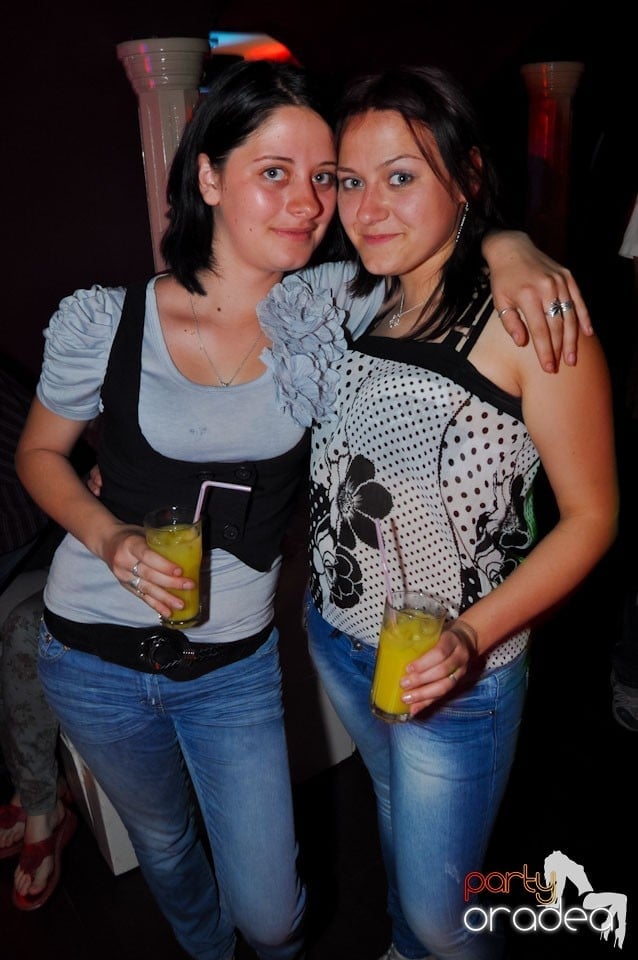 New Face Party în Club Atti's, 