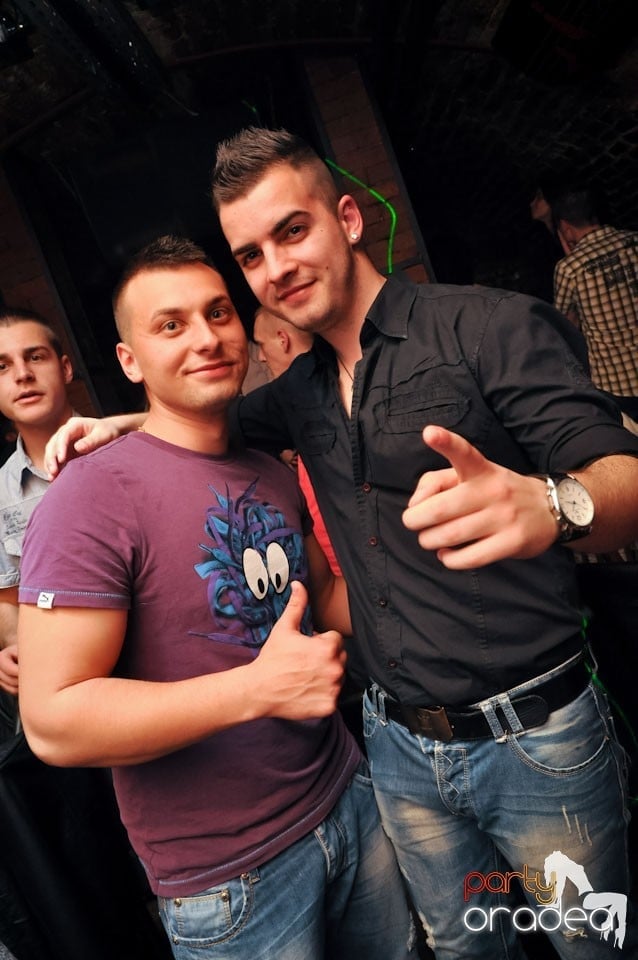 NMD Student Party în Club Escape, 