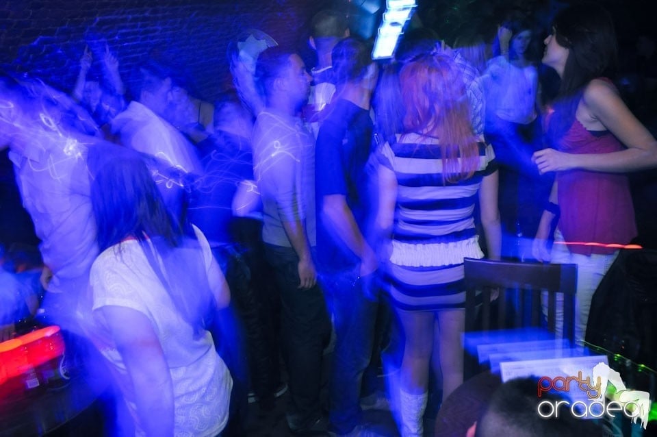 NMD Student Party în Club Escape, 