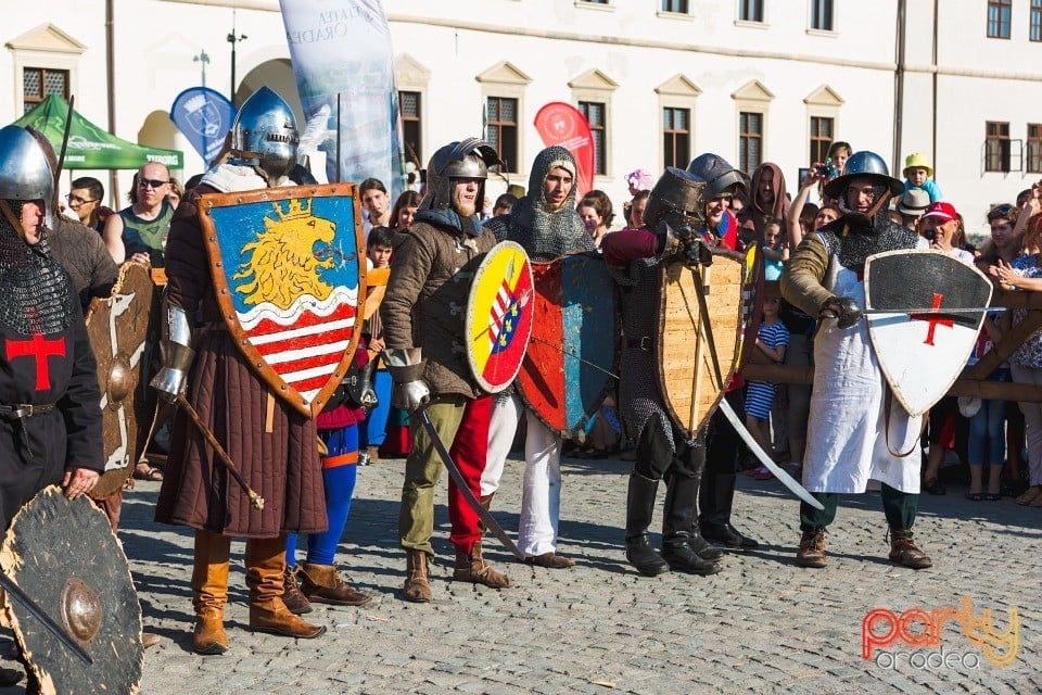 Paradă de prezentare şi deschiderea oficială al Zilelor Cetăţii, Oradea