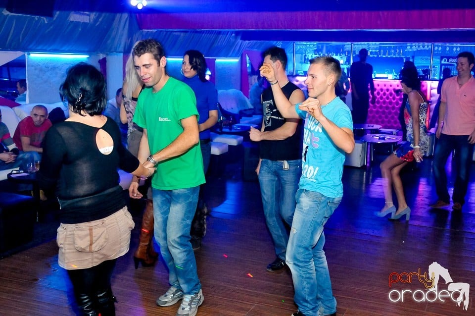 Party cu Dacian de la Oradea în Diamonds, 