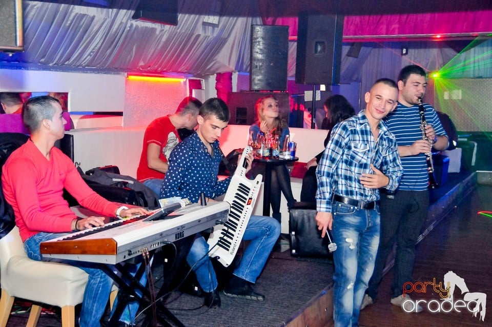 Party cu Dacian de la Oradea în Diamonds, 