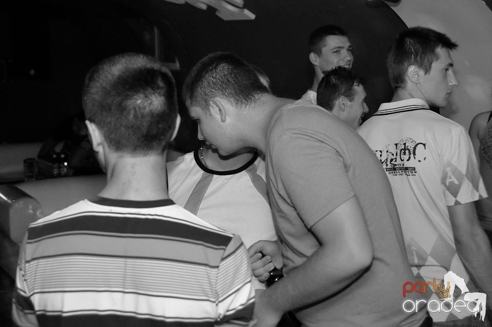 Party în Club Atti's, 