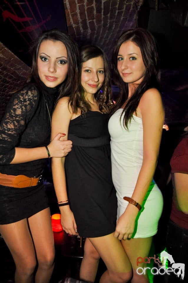 Party în Club Escape, 