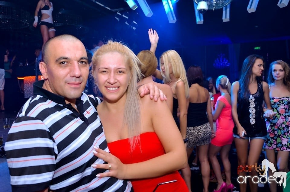 Party în Club The One cu DJ Ben Boognar, 