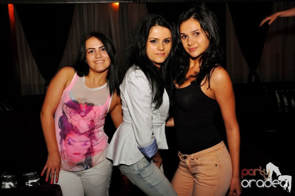 Party în Club The One, 