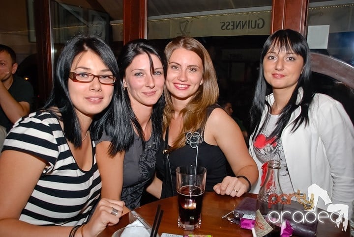 Party în Lord's Club, Lord's Pub