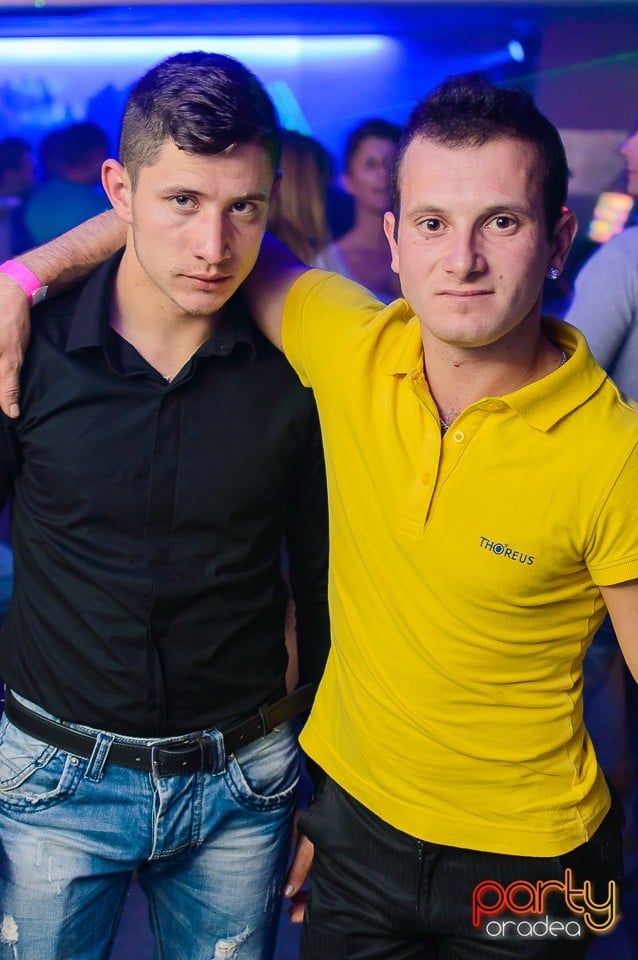 Party în Zona Club, 