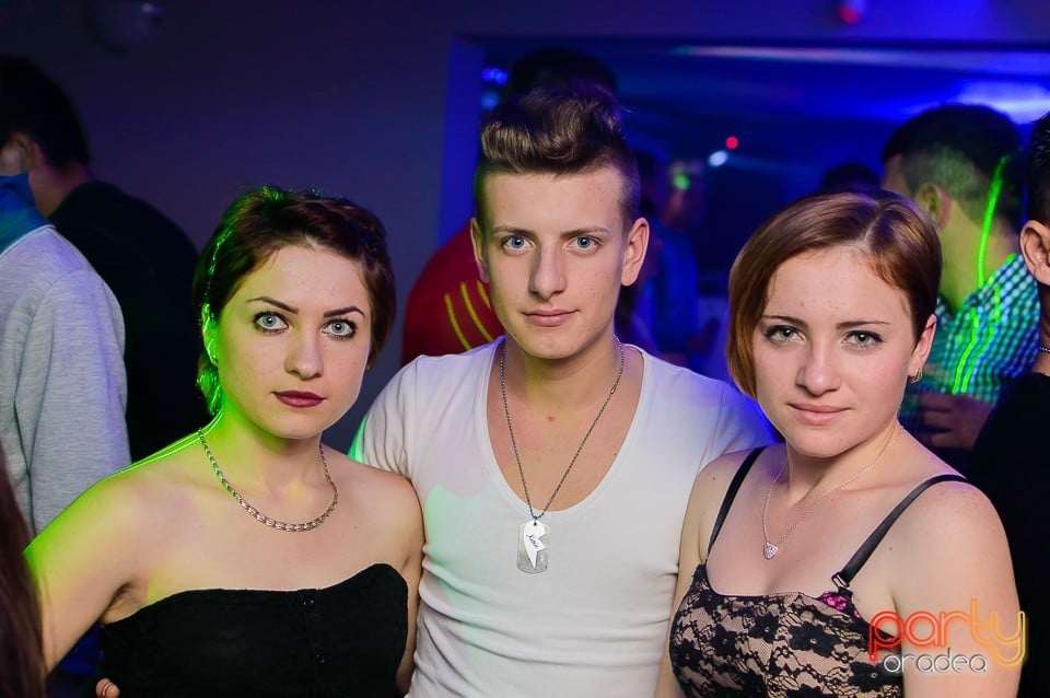 Party în Zona Club, 