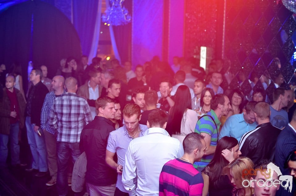 Party @ The One Club & Cafe, 