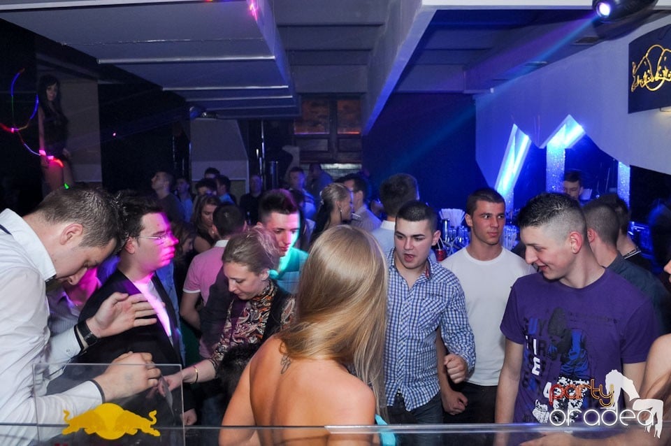 Petrecere de Ziua Bărbatului în Heat Club, 