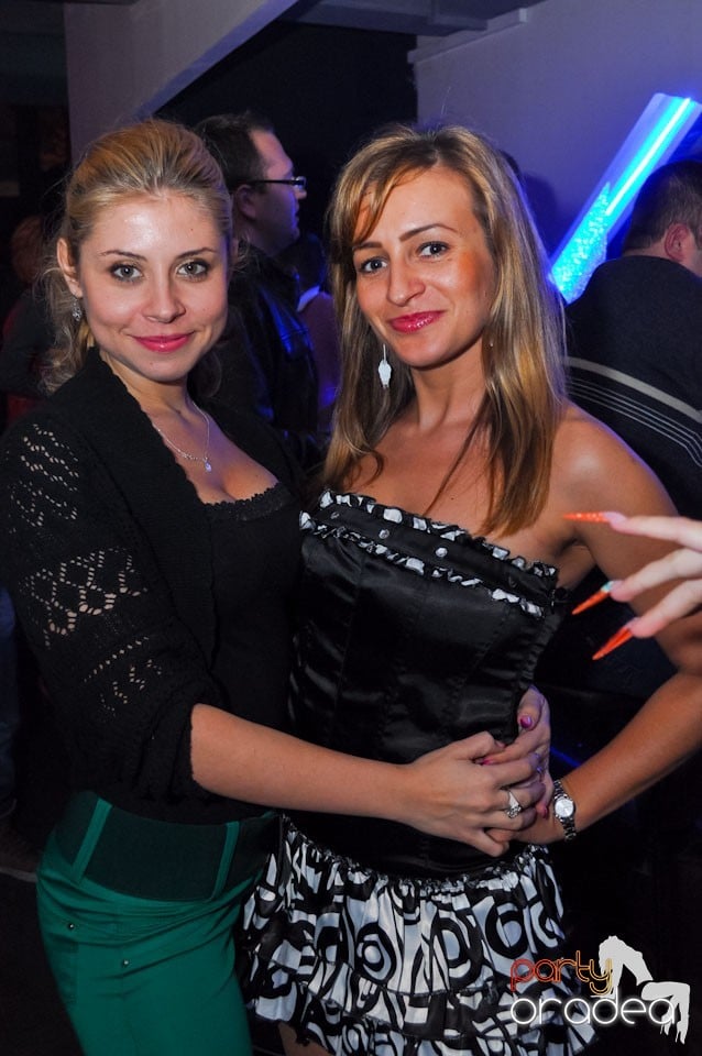 Petrecere de Ziua Bărbatului în Heat Club, 