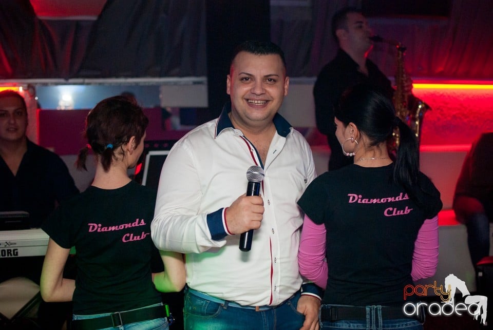 Petrecere în Club Diamonds, 