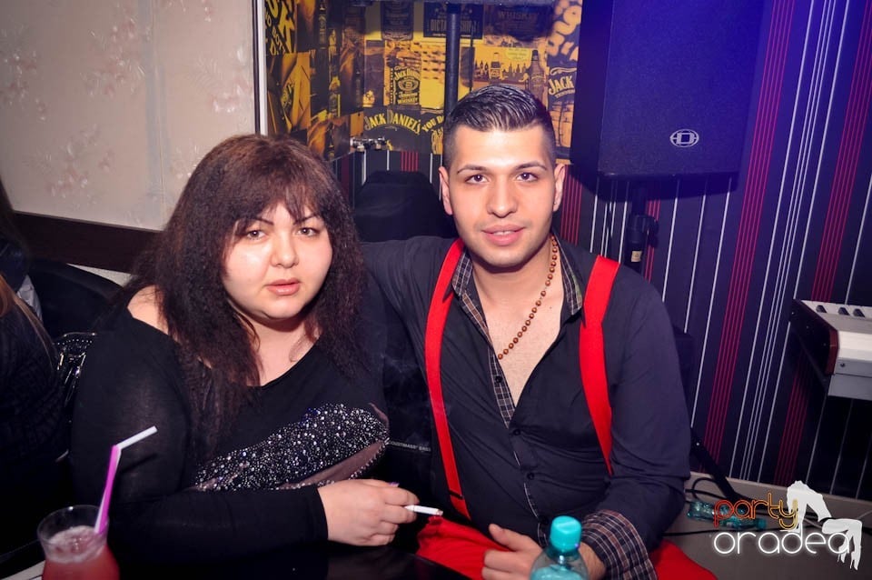 Petrecere în Club Dizalya, 