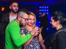 Petrecere în Club life